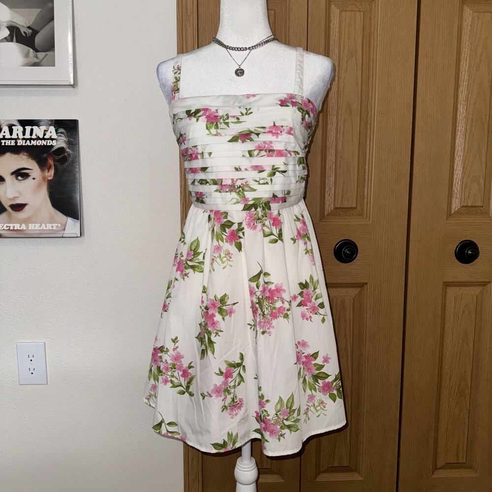 Blu Pepper Sundress Women's Medium White Pink Floral Coquette Cocktail NEW NWT‎